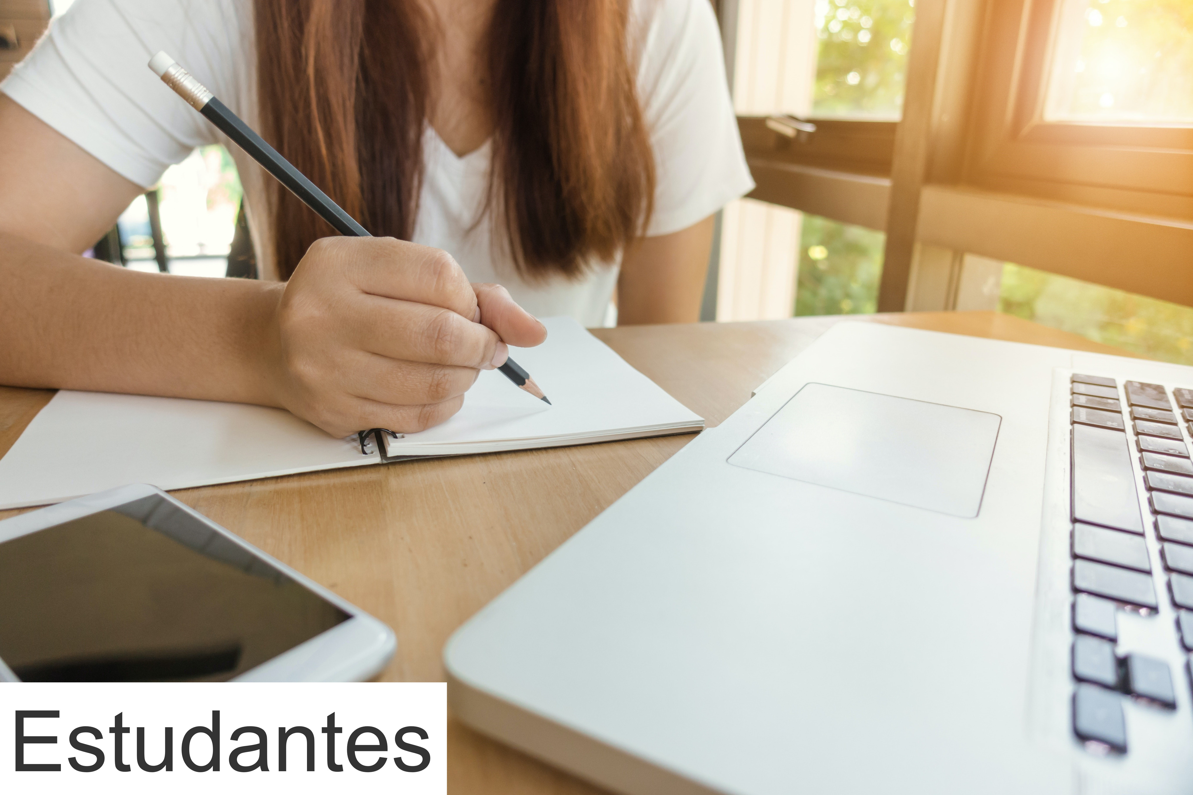 Estudantes